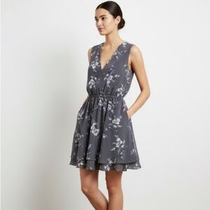 Rebecca Taylor gray silk floral v-neck sleeveless dress - size 8 (Medium)